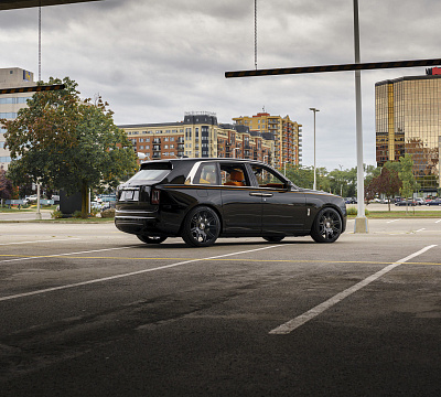 Фото дисков NOVITEC SP2 на Rolls-Royce Cullinan