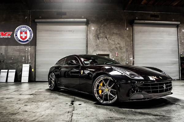 Фото дисков HRE P101 Глянцевый тонированный лак на Ferrari FF