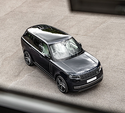 Фото дисков Kahn Type 52 RS на Range Rover V