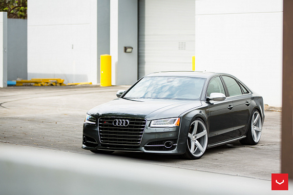 Фото дисков Vossen CV3 Серебро на Audi A/S 8 (D4)