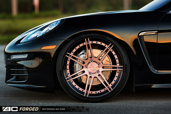 Фото дисков BC Forged HC027 Другой цвет на Porsche Panamera I