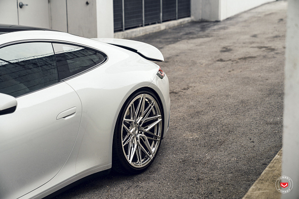 Фото дисков Vossen EVO-5R Полированный лак на Porsche 911 VIII