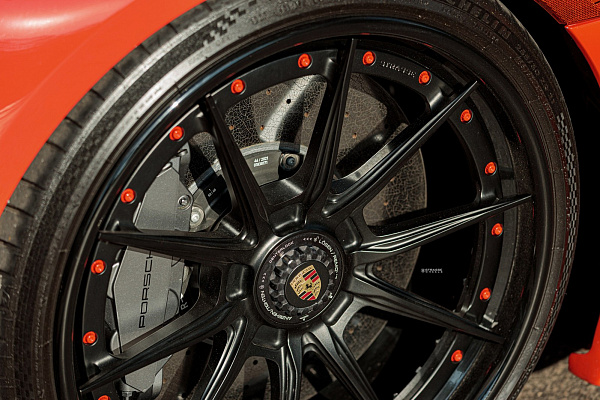 Фото дисков Strasse Wheels SV10 Deep Concave Duoblock Черный сатин на Porsche 911 VIII