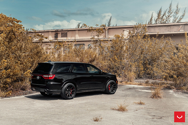 Фото дисков Vossen HF-3 Черный глянец на Dodge Durango III