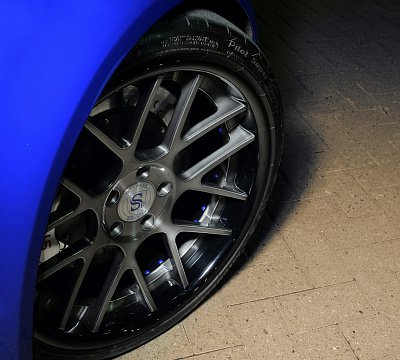 Фото дисков Strasse Wheels SM7 Deep Concave на Audi A/S/RS 4 (B8)