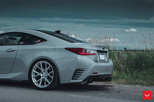 Фото дисков Vossen VFS-6 Серебро на Lexus RC