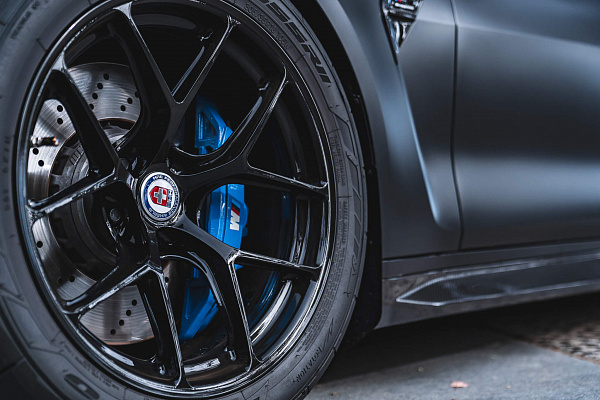 Фото дисков HRE R101 Lightweight Черный глянец на BMW 4/M4 (G22/G82)