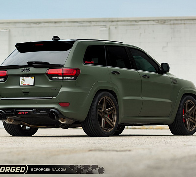 Фото дисков BC Forged HC052 на Jeep Grand Cherokee IV