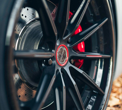 Фото дисков Brixton Forged R11-R на Porsche Cayman II