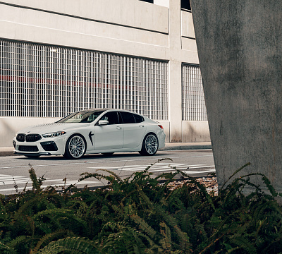 Фото дисков Vossen S21-02 на BMW 8/M8