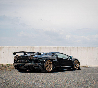 Фото дисков HRE 454 GTM на Lamborghini Aventador