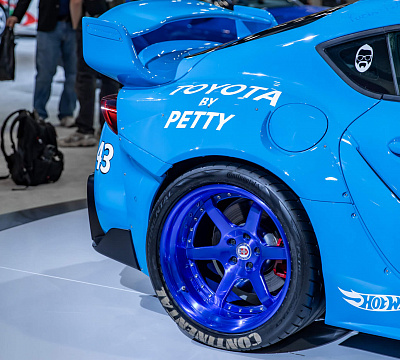 Фото дисков HRE C106 на Toyota Supra A90