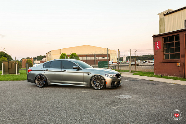 Фото дисков Vossen EVO-2R (3-Piece) Глянцевый тонированный лак на BMW 5/M5 (G30/F90)
