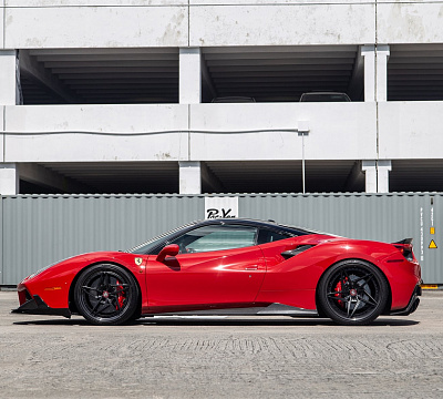 Фото дисков Anrky S3-X3 на Ferrari 488