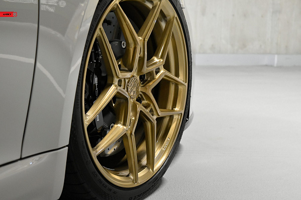 Фото дисков Anrky S1-X4 Глянцевая шампань на Porsche Cayman III