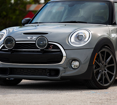 Фото дисков Vossen VFS-1 на MINI Cooper III