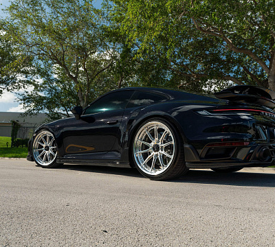 Фото дисков HRE S104SC на Porsche 911 VIII