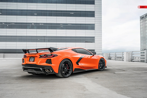 Фото дисков Anrky AN33 Черный сатин на Chevrolet Corvette C8