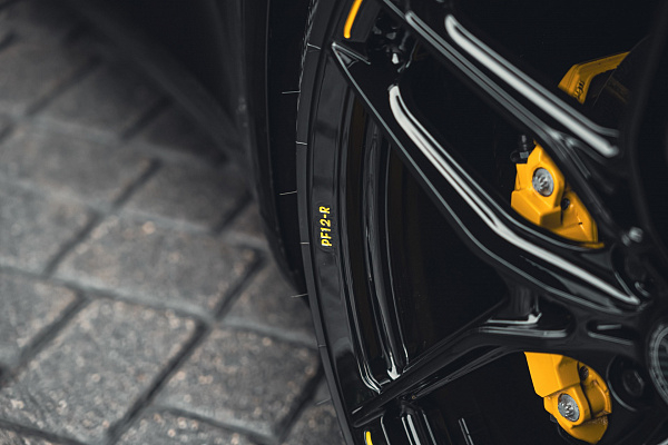 Фото дисков Brixton Forged PF12 R / RS Черный глянец на Porsche 911 VIII