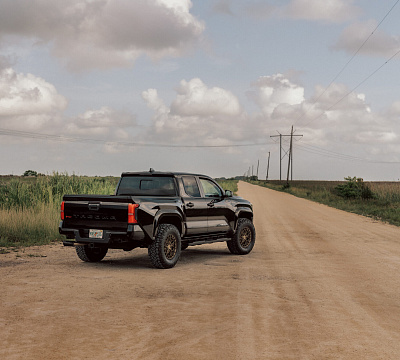 Фото дисков Vossen HFX-1 (6-Lug) на  Toyota Tacoma IV
