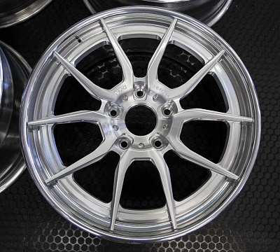 ADV.1 ADV5.0 Track Spec CS