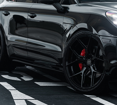 Фото дисков Vossen HF-5 на Porsche Macan I