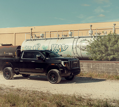 Фото дисков Vossen LCX-02 на GMC Sierra IV