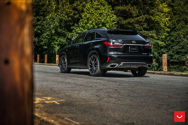 Фото дисков Vossen CVT Черный глянец на Lexus RX IV