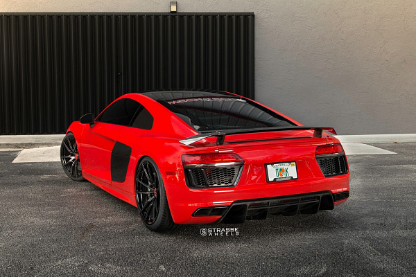 Фото дисков Strasse Wheels SV1 Deep Concave Monoblock Другой цвет на Audi R8 (4S)