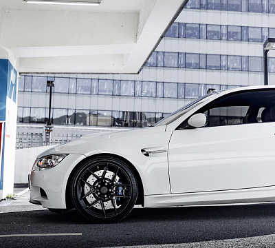 Фото дисков MRR NES SS-1.1 на BMW 3/M3 (E90)