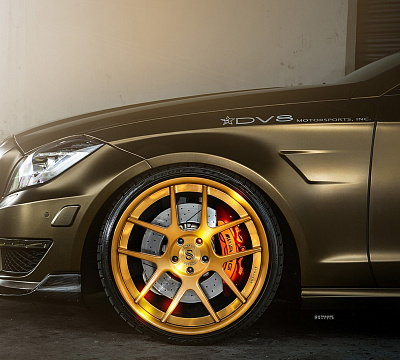Фото дисков Strasse Wheels SM5 Deep Concave на Mercedes-Benz CLS (C218)