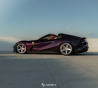 Фото дисков Anrky RS5.3 на Ferrari 812