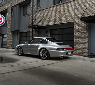 Фото дисков HRE 305 на Porsche 911 IV