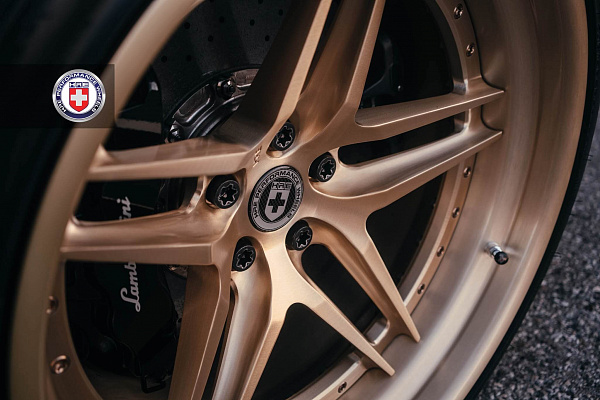 Фото дисков HRE S107 Сатиновое золото на Lamborghini Murcielago