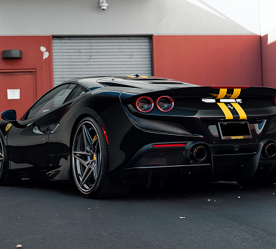 Фото дисков Anrky S3-X3 на Ferrari F8