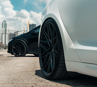 Фото дисков Vossen HF-7 на Tesla Model S