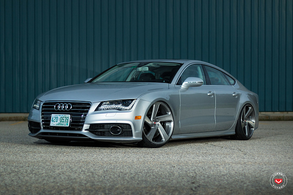 Фото дисков Vossen CG-210T Глянцевый лак на Audi A/RS 7 (4G)