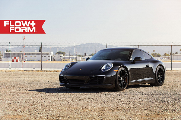 Фото дисков HRE FF04 Черный сатин на Porsche 911 VII