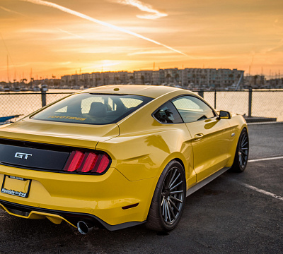 Фото дисков Vossen VFS-2 на Ford Mustang VI