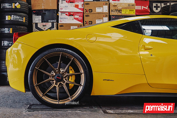 Фото дисков NOVITEC NF10 Сатиновая бронза на Ferrari 458