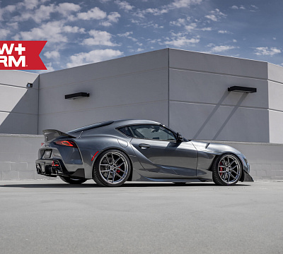 Фото дисков HRE FF21 на Toyota Supra A90
