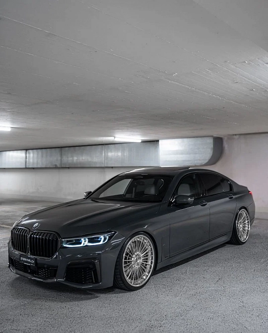Фото дисков ST3 Полированный лак на BMW 7 (G11/G12)