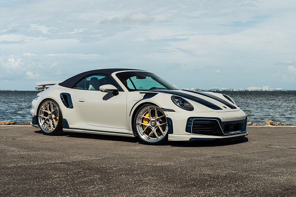 Фото дисков HRE S101SC Сатиновая шампань на Porsche 911 VIII