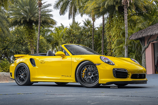 Фото дисков Strasse Wheels SV8 Performance Черный матовый на Porsche 911 VII