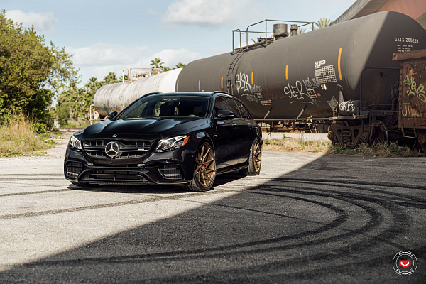 Фото дисков Vossen M-X2 Сатиновая бронза на Mercedes-Benz E-Class (W213, S213, C238)