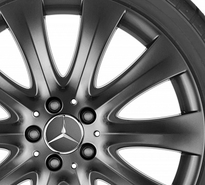 Mercedes-Benz 10 Spoke v8