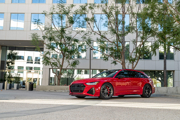 Фото дисков HRE S201H Сатиновый темный лак на Audi A/RS 6 (C8)