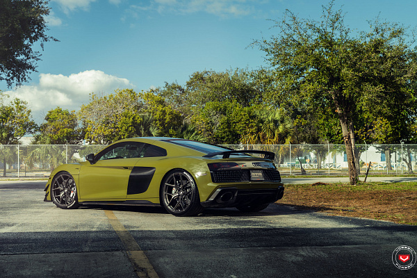 Audi R8