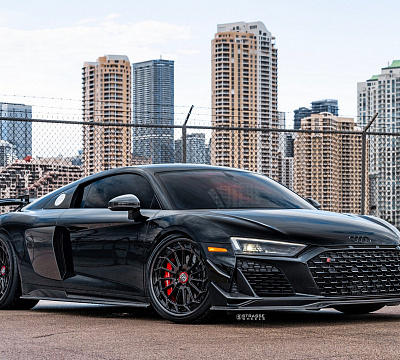 Фото дисков Strasse Wheels SV15FF Deep Concave FS на Audi R8 (4S)