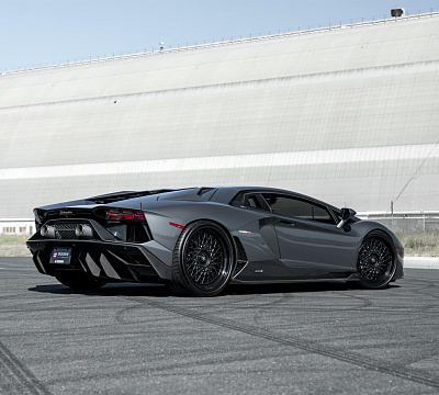 Фото дисков HRE 501 на Lamborghini Aventador